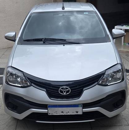 TOYOTA ETIOS 1.5 X PLUS 16V FLEX 4P AUTOMÁTICO